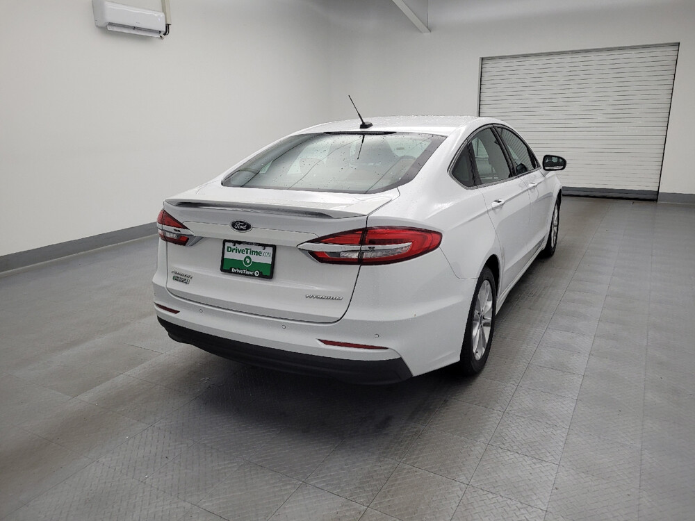 2019 Ford Fusion in Maple Heights, OH 44137 - 2460365 9