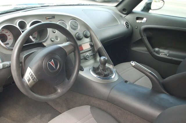 2008 Pontiac Solstice in Phoenix, AZ 85021 - 2460810 17