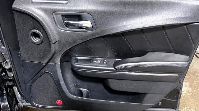 2014 Dodge Charger in Conyers, GA 30094 - 2461200 16