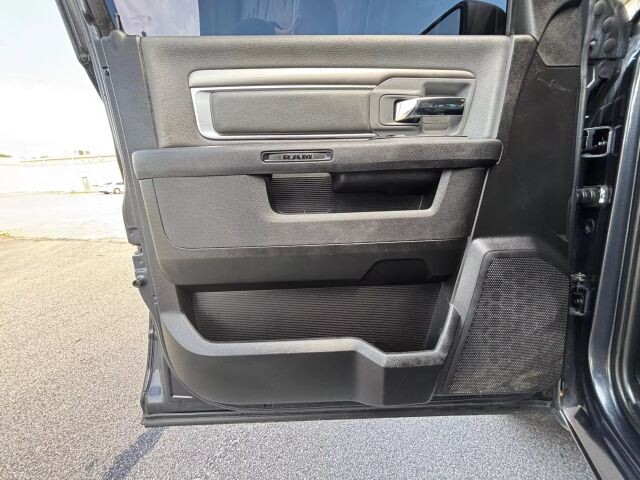 2021 RAM 1500 in Decatur, GA 30032 - 2461543 113