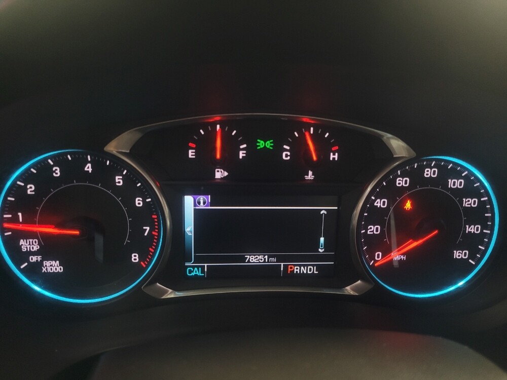 2018 Chevrolet Malibu in Jackson, MS 39211 - 2461965 23