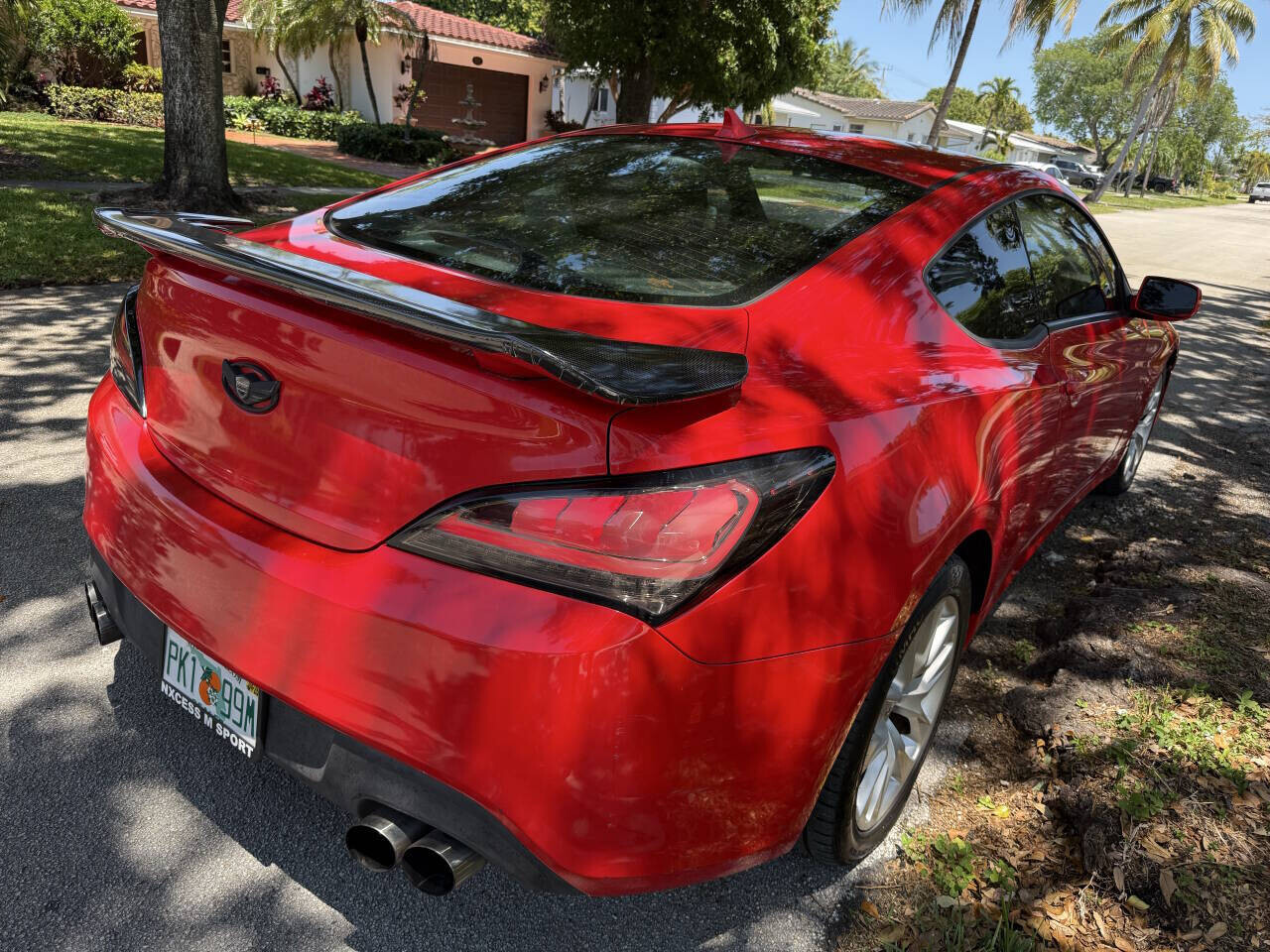 2013 Hyundai Genesis Coupe in Hollywood, FL 33023-1906 - 2461991 2