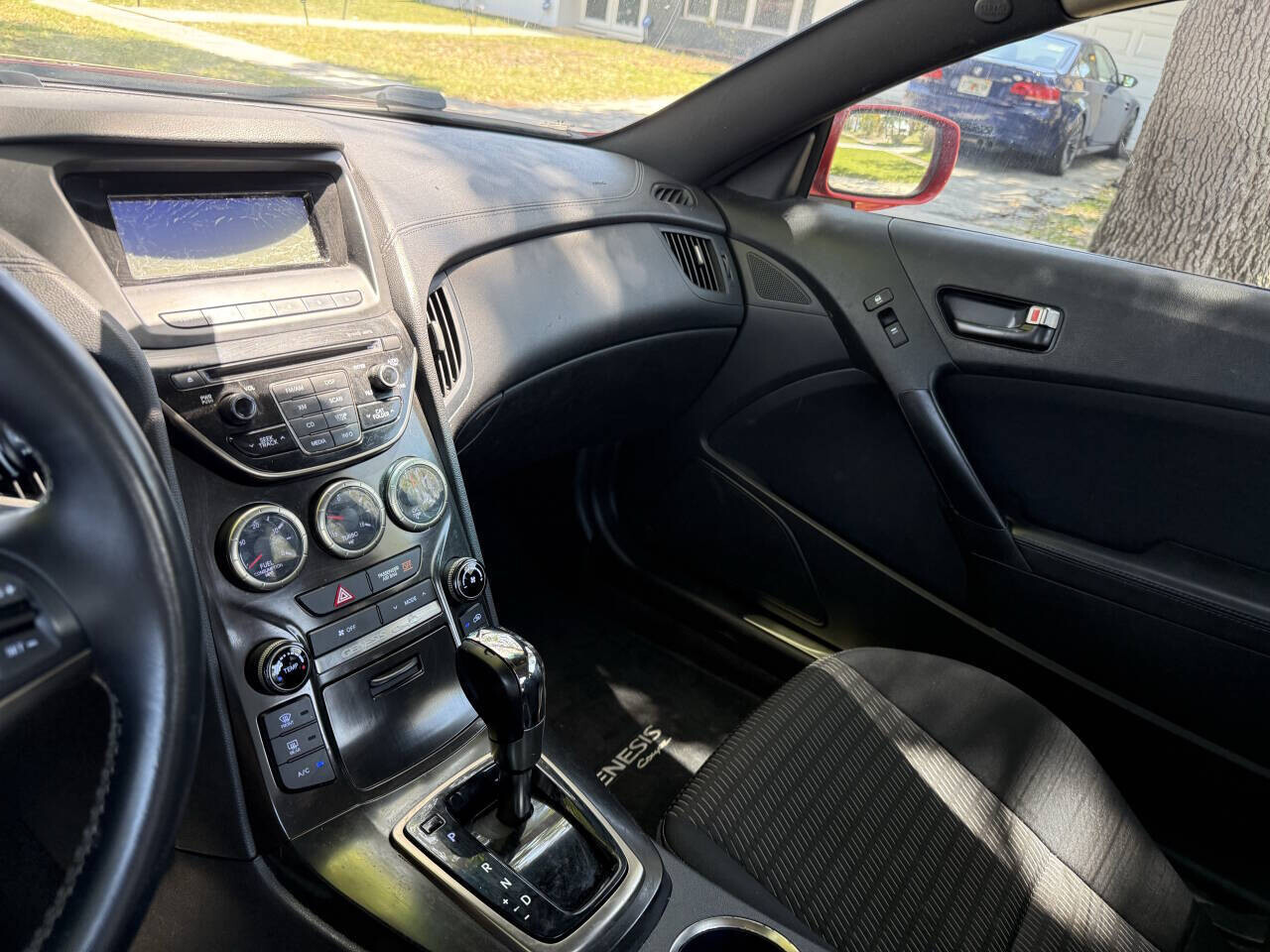 2013 Hyundai Genesis Coupe in Hollywood, FL 33023-1906 - 2461991 27