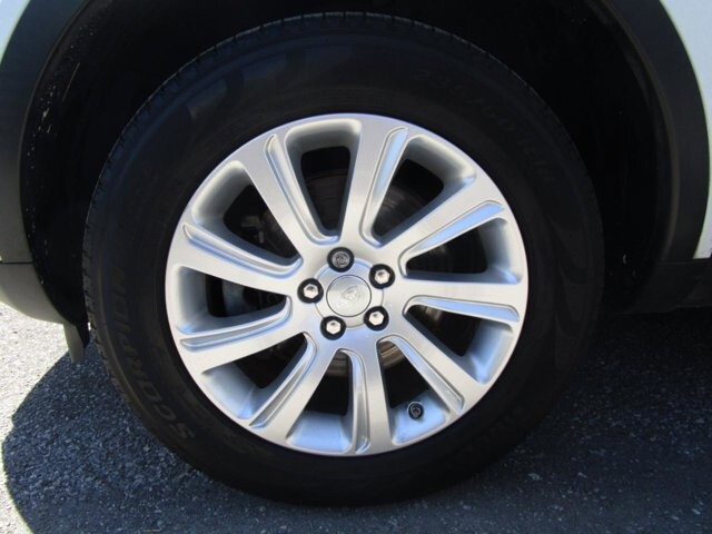 2019 Land Rover Discovery Sport in Tampa, FL 33604-6914 - 2462440 22