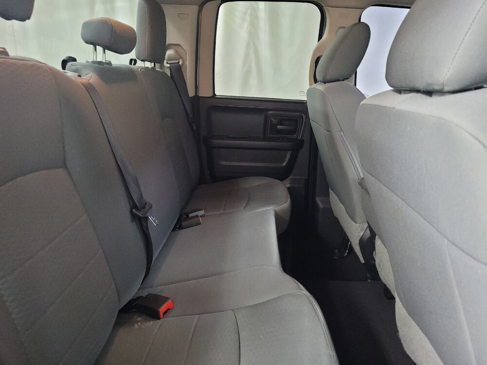 2016 RAM 1500 in Indianapolis, IN 46219 - 2462624 19