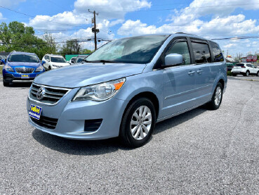 2012 Volkswagen Routan in Baltimore, MD 21225