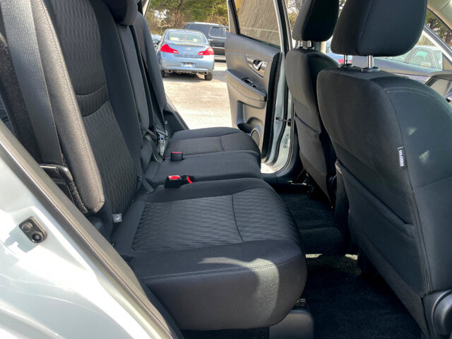 2019 Nissan Rogue in Baltimore, MD 21225 - 2462931 18