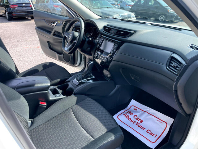 2019 Nissan Rogue in Baltimore, MD 21225 - 2462931 16