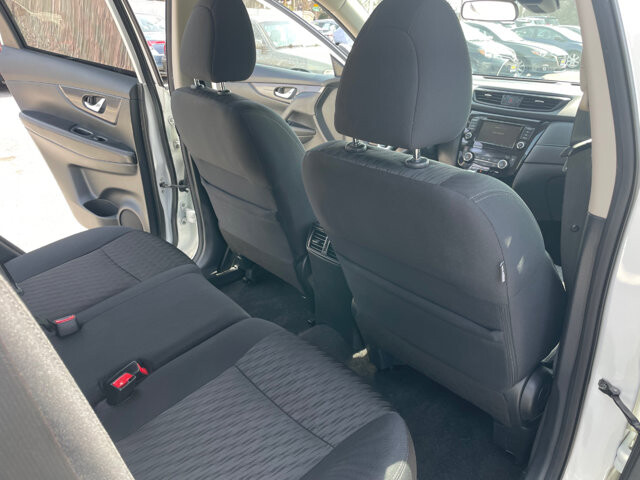 2019 Nissan Rogue in Baltimore, MD 21225 - 2462931 19