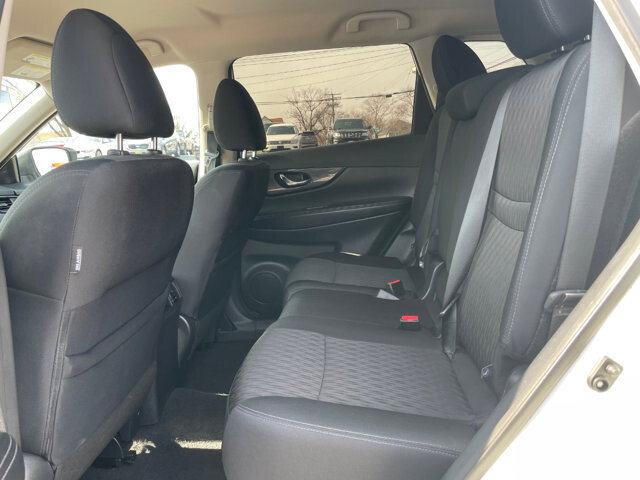 2019 Nissan Rogue in Baltimore, MD 21225 - 2462931 25