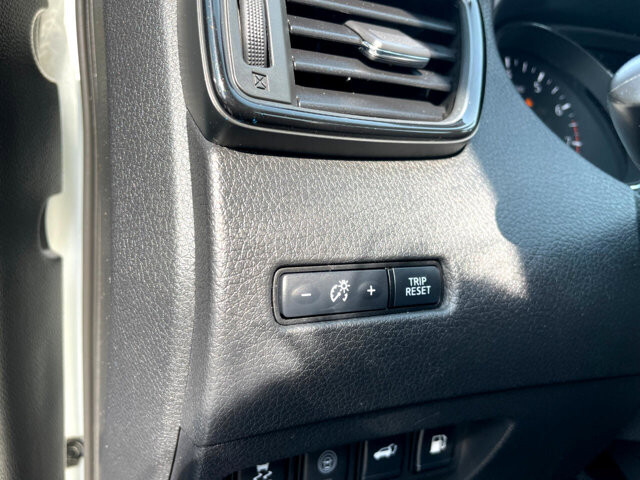 2019 Nissan Rogue in Baltimore, MD 21225 - 2462931 34