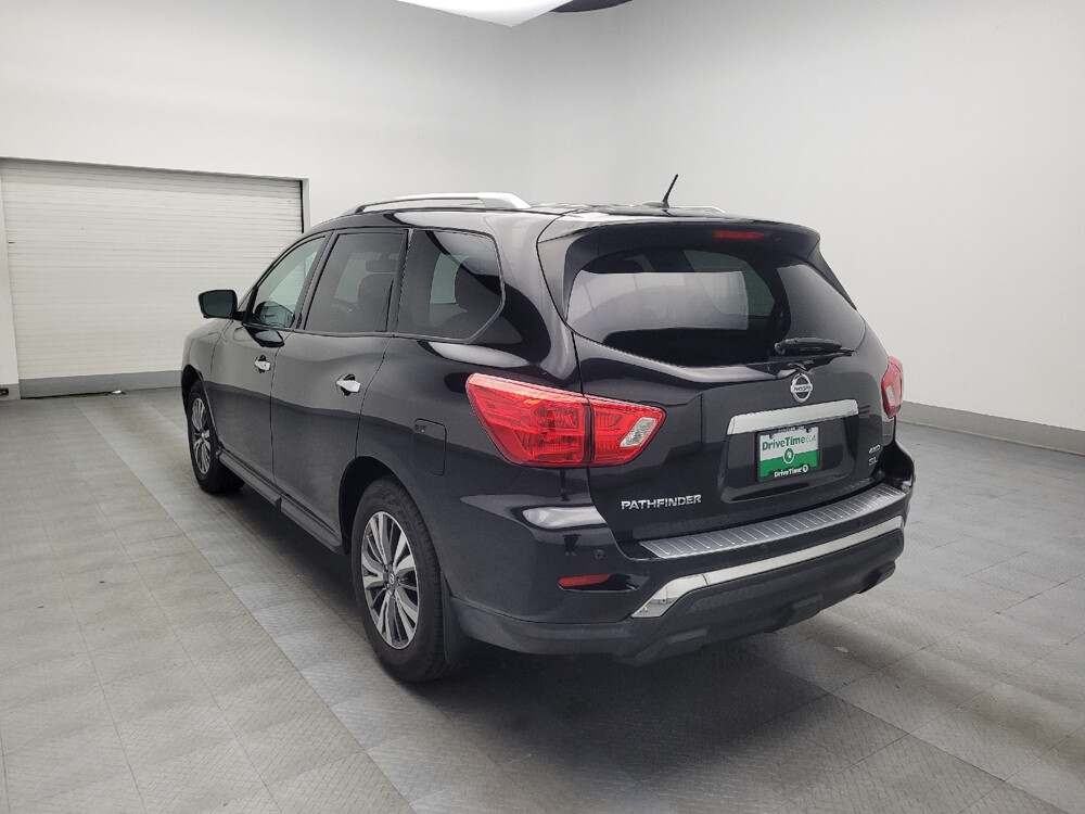 2017 Nissan Pathfinder in Chattanooga, TN 37421 - 2462977 5