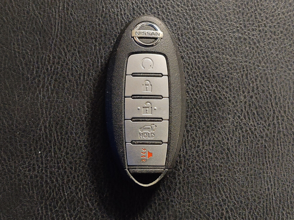 2017 Nissan Pathfinder in Chattanooga, TN 37421 - 2462977 32