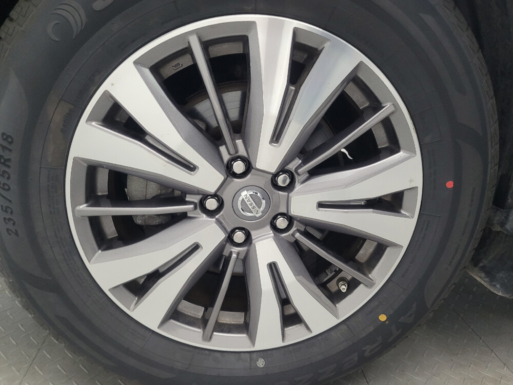 2017 Nissan Pathfinder in Chattanooga, TN 37421 - 2462977 31