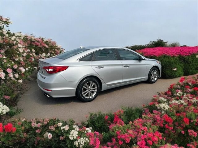 2017 Hyundai Sonata in COSTA MESA, CA 92626 - 2463345 11