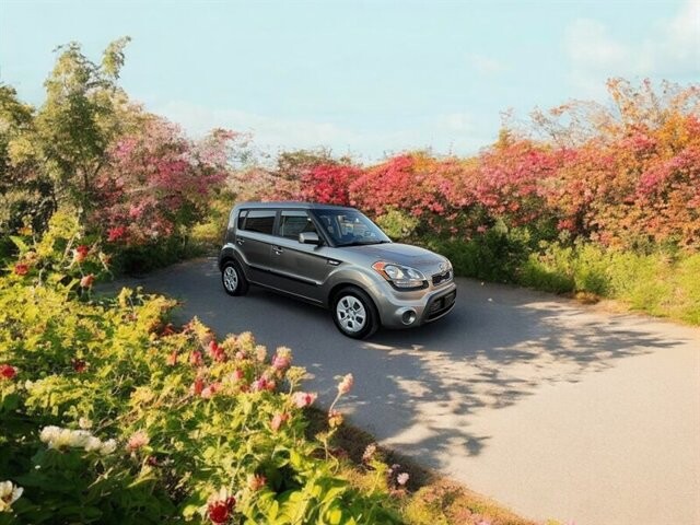 2013 Kia Soul in COSTA MESA, CA 92626 - 2463346 4