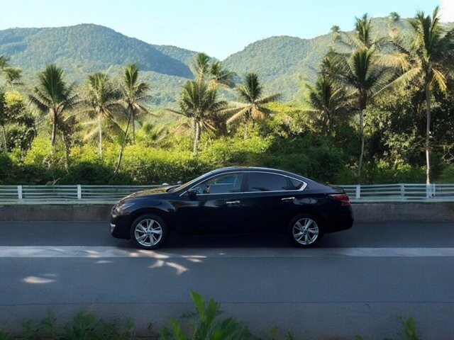 2013 Nissan Altima in COSTA MESA, CA 92626 - 2463348