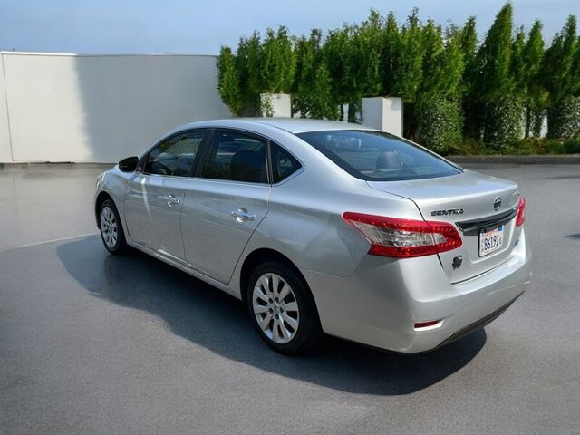 2014 Nissan Sentra in COSTA MESA, CA 92626 - 2463350 5