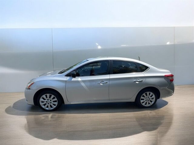2014 Nissan Sentra in COSTA MESA, CA 92626 - 2463350 4