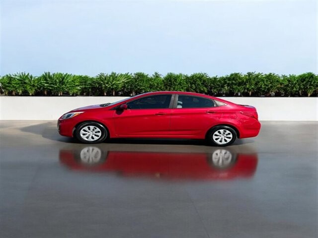 2014 Hyundai Accent in COSTA MESA, CA 92626 - 2463351 2