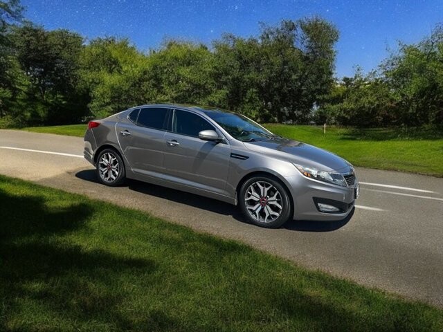 2012 Kia Optima in COSTA MESA, CA 92626 - 2463353