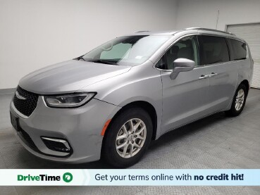 2021 Chrysler Pacifica in Sacramento, CA 95821