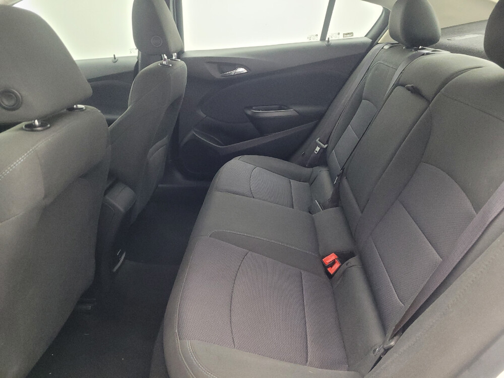 2017 Chevrolet Cruze in Pensacola, FL 32505 - 2463467 18