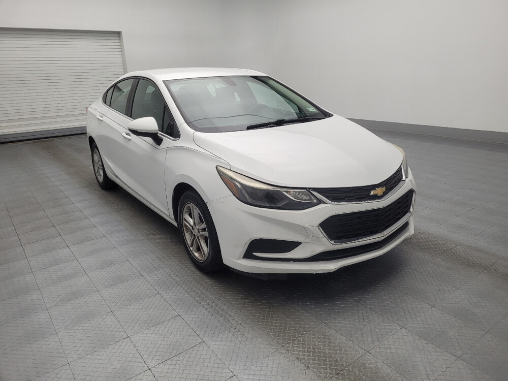 2017 Chevrolet Cruze in Pensacola, FL 32505 - 2463467 13