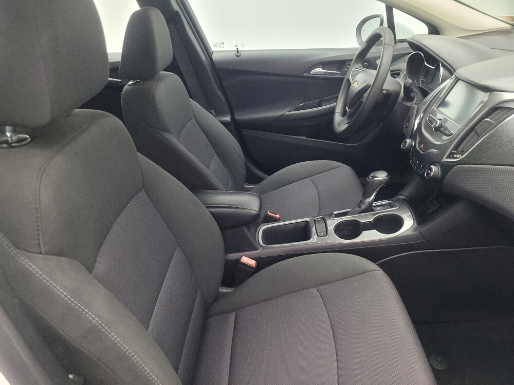 2017 Chevrolet Cruze in Pensacola, FL 32505 - 2463467 21