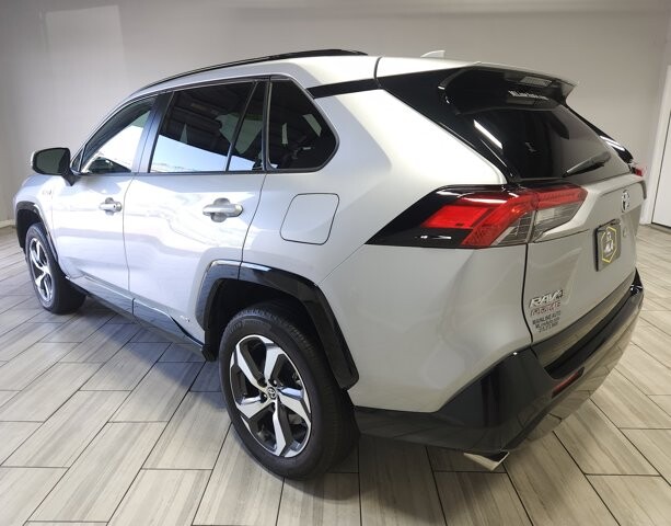 2022 Toyota RAV4 in Cinnaminson, NJ 08077 - 2463788 3