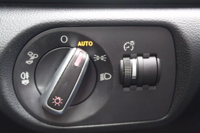 2016 Audi Q3 in Decatur, GA 30032 - 2463809 120