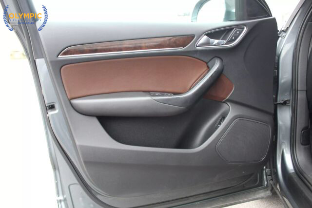 2016 Audi Q3 in Decatur, GA 30032 - 2463809 40