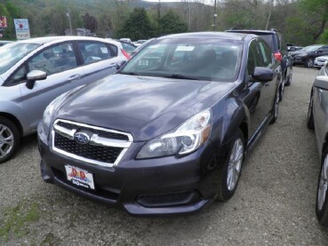 2013 Subaru Legacy in Barton, MD 21521