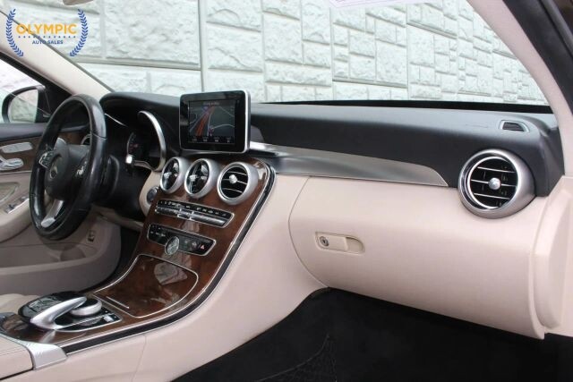 2015 Mercedes-Benz C 300 in Decatur, GA 30032 - 2464266 13