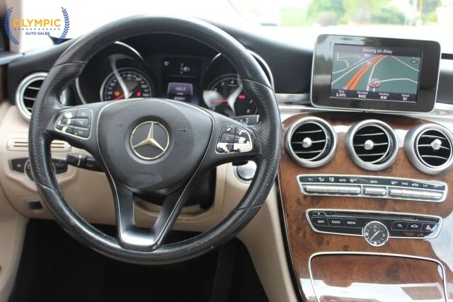 2015 Mercedes-Benz C 300 in Decatur, GA 30032 - 2464266 14