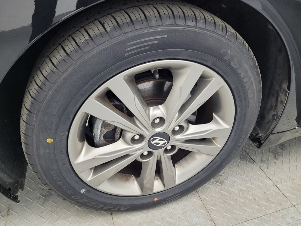 2018 Hyundai Elantra in Charlotte, NC 28213 - 2464539 57