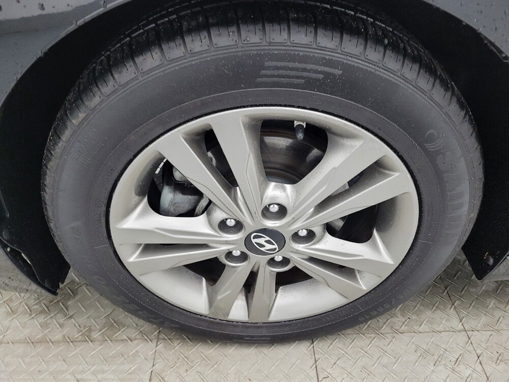 2018 Hyundai Elantra in Charlotte, NC 28213 - 2464539 31