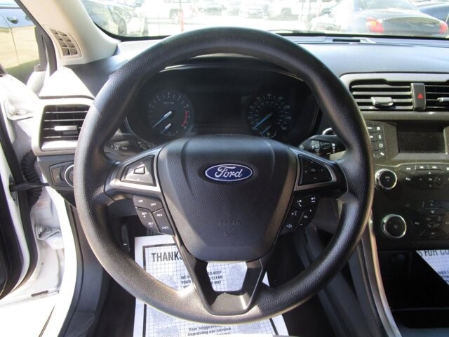 2020 Ford Fusion in Tampa, FL 33604-6914 - 2465015 4
