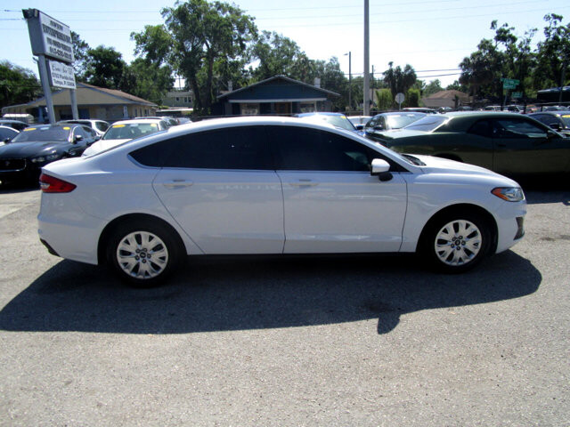 2020 Ford Fusion in Tampa, FL 33604-6914 - 2465015 24