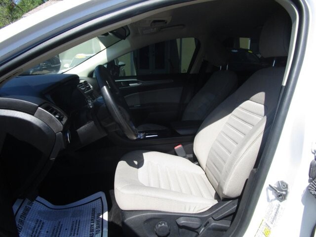 2020 Ford Fusion in Tampa, FL 33604-6914 - 2465015 8