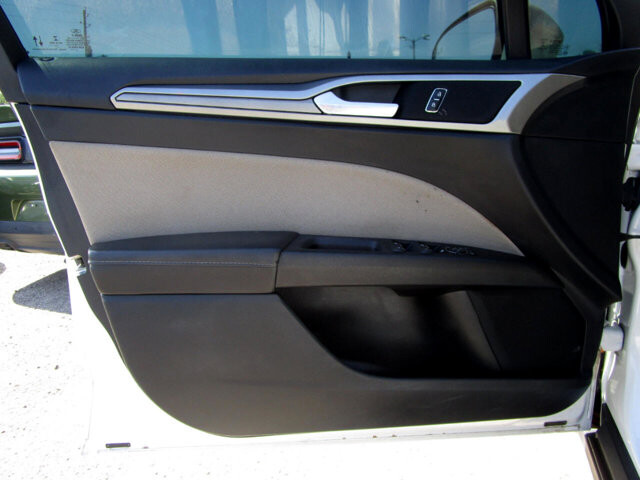 2020 Ford Fusion in Tampa, FL 33604-6914 - 2465015 15