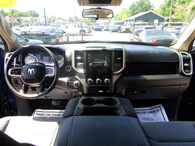 2019 RAM 1500 in Tampa, FL 33604-6914 - 2465019 3