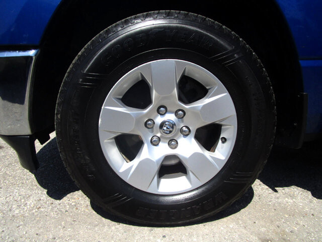 2019 RAM 1500 in Tampa, FL 33604-6914 - 2465019 21