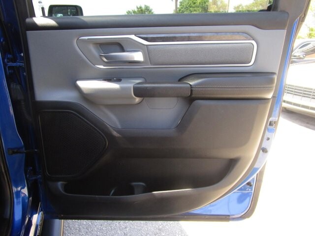 2019 RAM 1500 in Tampa, FL 33604-6914 - 2465019 17