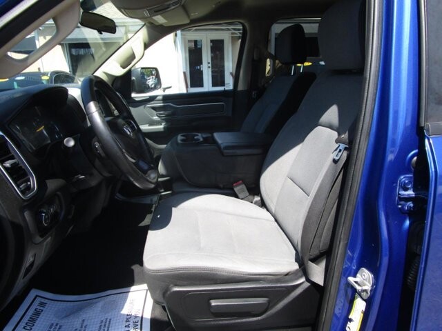 2019 RAM 1500 in Tampa, FL 33604-6914 - 2465019 9