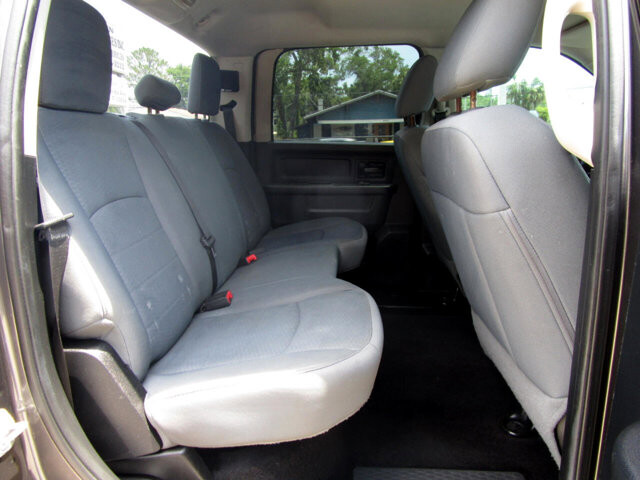 2014 RAM 3500 in Tampa, FL 33604-6914 - 2465020 8