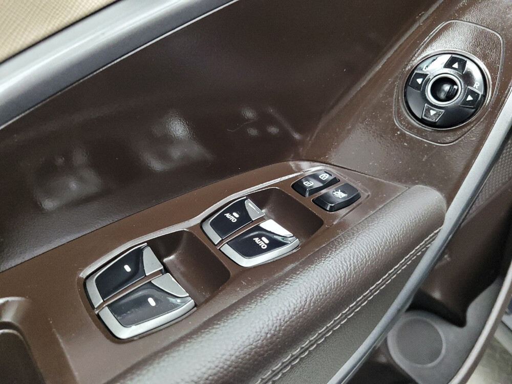 2017 Hyundai Santa Fe in Memphis, TN 38128 - 2465445 27