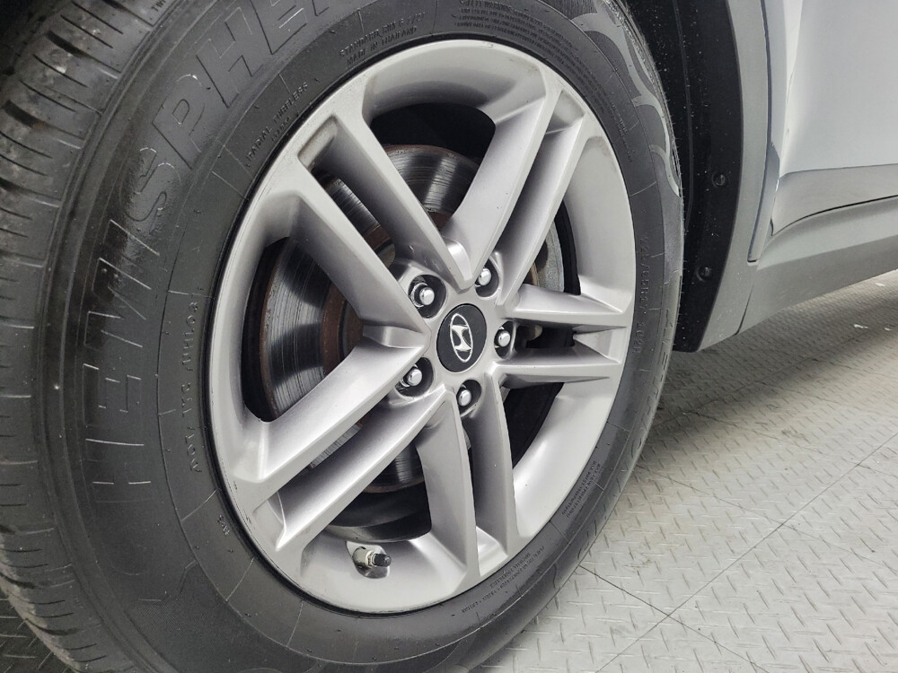 2017 Hyundai Santa Fe in Memphis, TN 38128 - 2465445 31