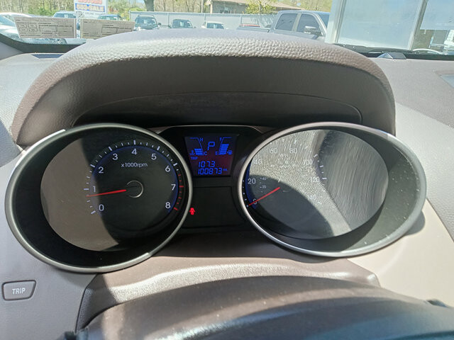 2012 Hyundai Tucson in DuBois, PA 15801 - 2465618 6