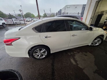2015 Nissan Altima in Dallas, TX 75228